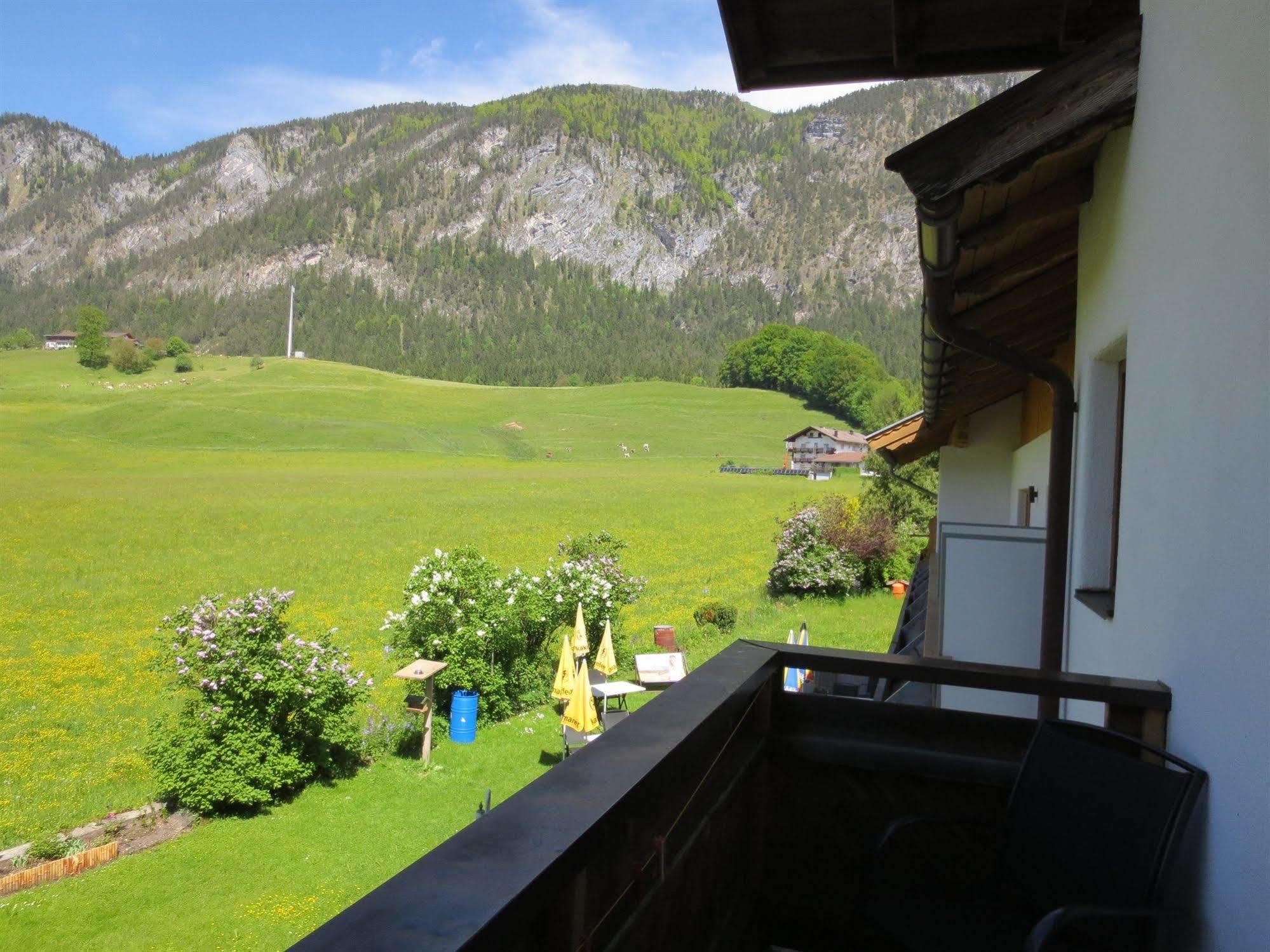 Hotel Kraftquelle Schlossblick Angerberg  Extérieur photo